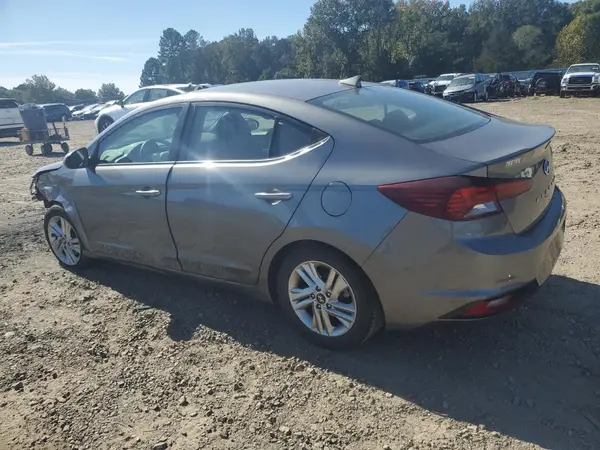 5NPD84LFXKH404656 2019 HYUNDAI ELANTRA - Image 2