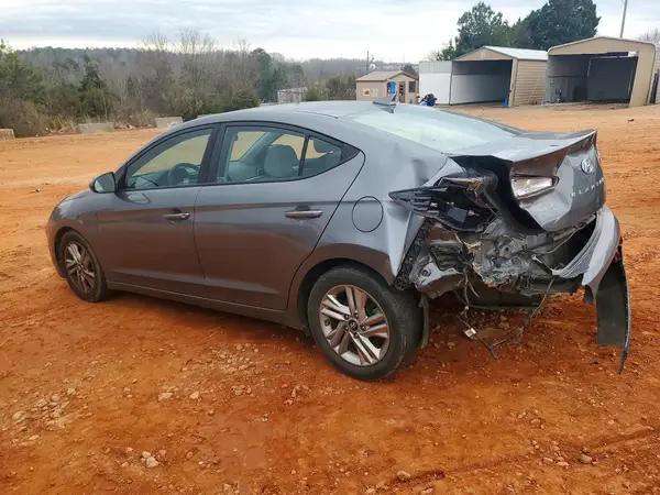5NPD84LFXKH405659 2019 HYUNDAI ELANTRA - Image 2