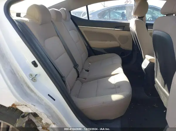 5NPD84LFXKH407735 2019 HYUNDAI ELANTRA - Image 8