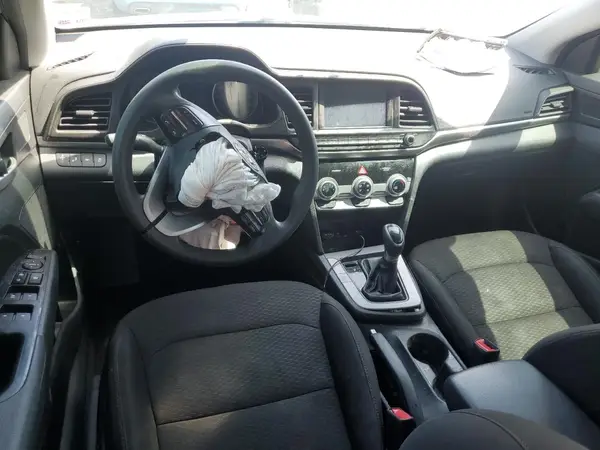 5NPD84LFXKH408206 2019 HYUNDAI ELANTRA - Image 8