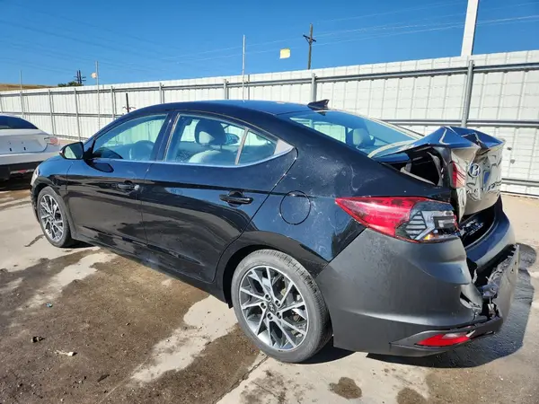 5NPD84LFXKH409548 2019 HYUNDAI ELANTRA - Image 2