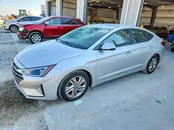 5NPD84LFXKH411140 2019 HYUNDAI ELANTRA