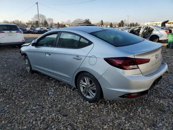 5NPD84LFXKH411820 2019 HYUNDAI ELANTRA - Image 2