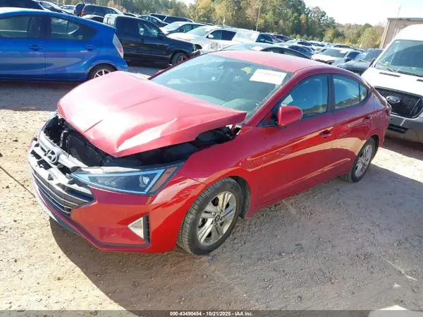 5NPD84LFXKH411879 2019 HYUNDAI ELANTRA - Image 2