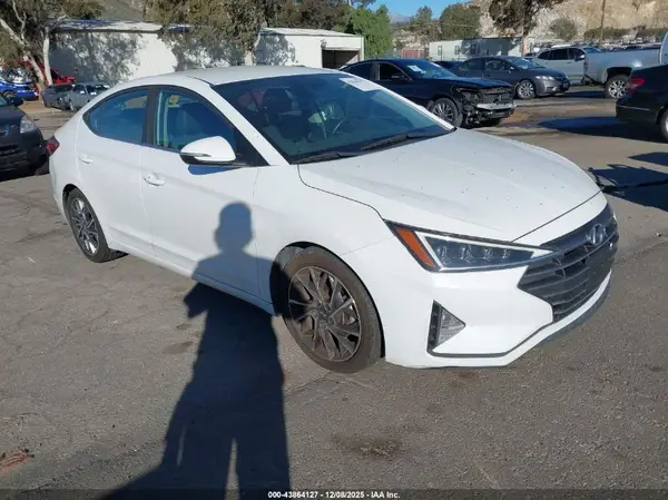 5NPD84LFXKH412269 2019 HYUNDAI ELANTRA - Image 1