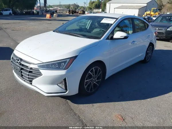 5NPD84LFXKH412269 2019 HYUNDAI ELANTRA - Image 2