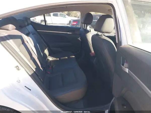 5NPD84LFXKH412269 2019 HYUNDAI ELANTRA - Image 8