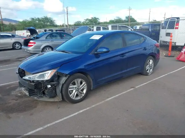 5NPD84LFXKH413227 2019 HYUNDAI ELANTRA - Image 2