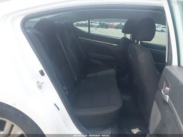 5NPD84LFXKH417701 2019 HYUNDAI ELANTRA - Image 8