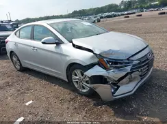 5NPD84LFXKH418380 2019 HYUNDAI ELANTRA
