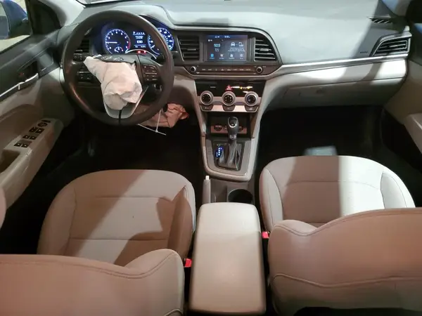 5NPD84LFXKH421005 2019 HYUNDAI ELANTRA - Image 8