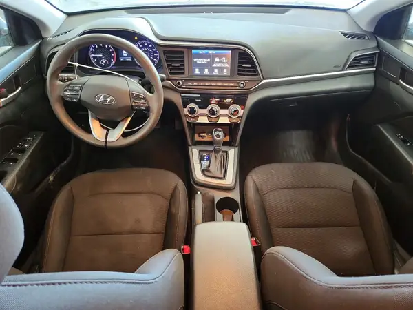 5NPD84LFXKH421120 2019 HYUNDAI ELANTRA - Image 8