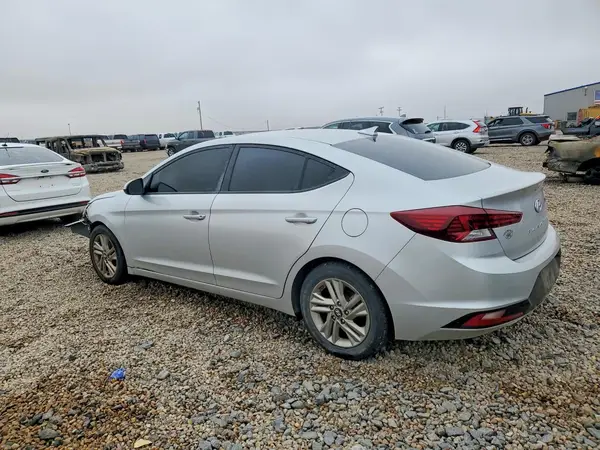 5NPD84LFXKH422171 2019 HYUNDAI ELANTRA - Image 2