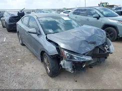 5NPD84LFXKH422963 2019 HYUNDAI ELANTRA