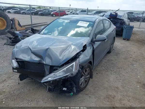 5NPD84LFXKH422963 2019 HYUNDAI ELANTRA - Image 2