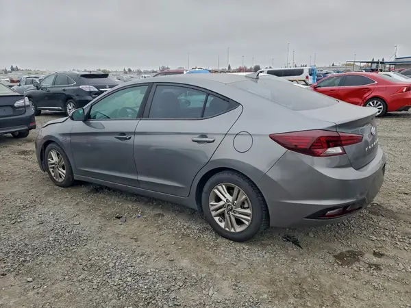 5NPD84LFXKH423529 2019 HYUNDAI ELANTRA - Image 2