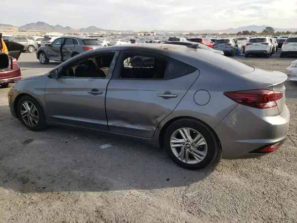 5NPD84LFXKH424177 2019 HYUNDAI ELANTRA - Image 2
