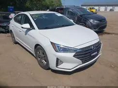 5NPD84LFXKH425166 2019 HYUNDAI ELANTRA