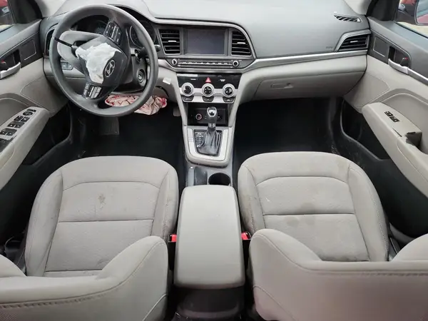 5NPD84LFXKH425569 2019 HYUNDAI ELANTRA - Image 8