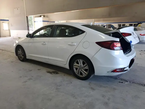 5NPD84LFXKH426236 2019 HYUNDAI ELANTRA - Image 2