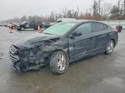 5NPD84LFXKH427080 2019 HYUNDAI ELANTRA