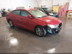 5NPD84LFXKH428097 2019 HYUNDAI ELANTRA