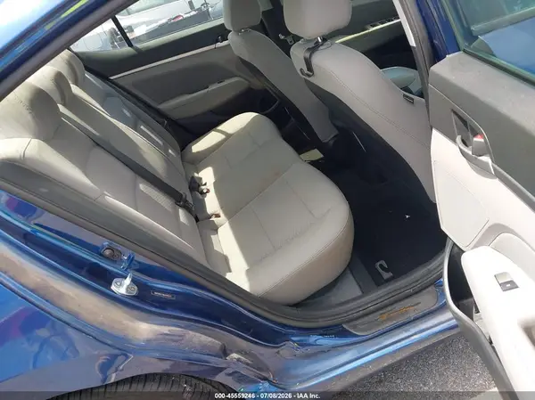 5NPD84LFXKH436247 2019 HYUNDAI ELANTRA - Image 8