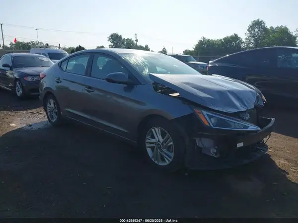 5NPD84LFXKH440069 2019 HYUNDAI ELANTRA - Image 1