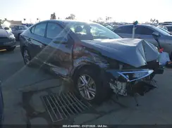 5NPD84LFXKH441044 2019 HYUNDAI ELANTRA
