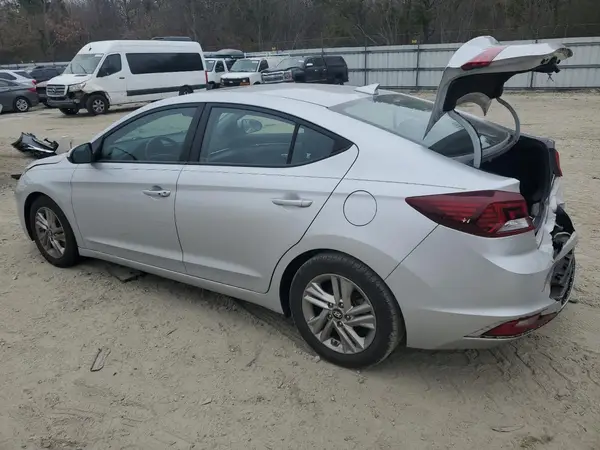 5NPD84LFXKH442307 2019 HYUNDAI ELANTRA - Image 2