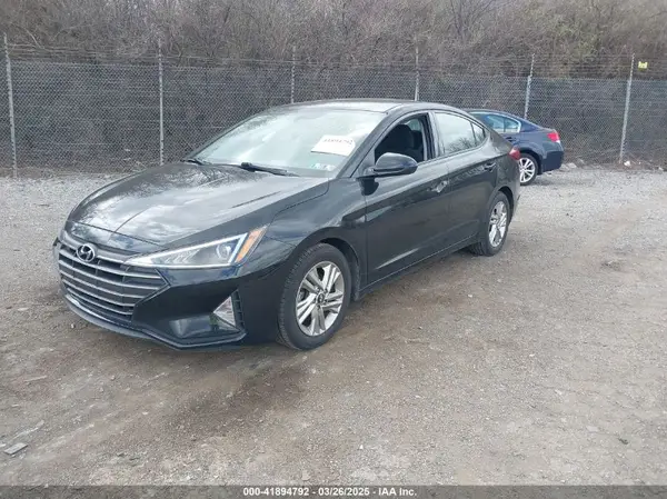 5NPD84LFXKH443943 2019 HYUNDAI ELANTRA - Image 2