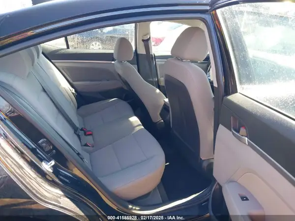 5NPD84LFXKH445949 2019 HYUNDAI ELANTRA - Image 8