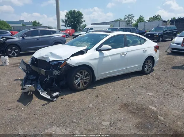 5NPD84LFXKH446356 2019 HYUNDAI ELANTRA - Image 2