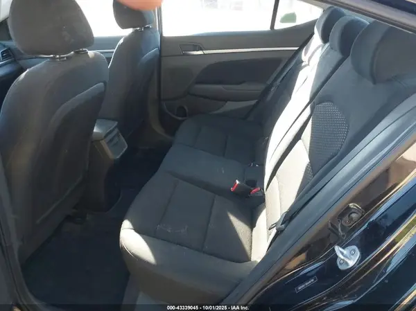5NPD84LFXKH446700 2019 HYUNDAI ELANTRA - Image 8
