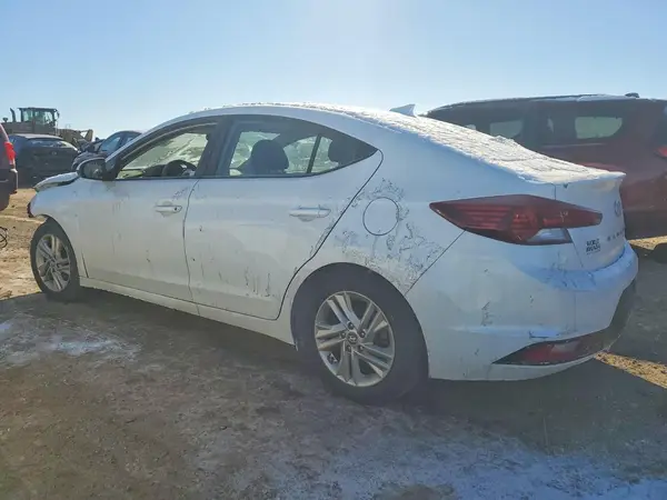 5NPD84LFXKH447197 2019 HYUNDAI ELANTRA - Image 2