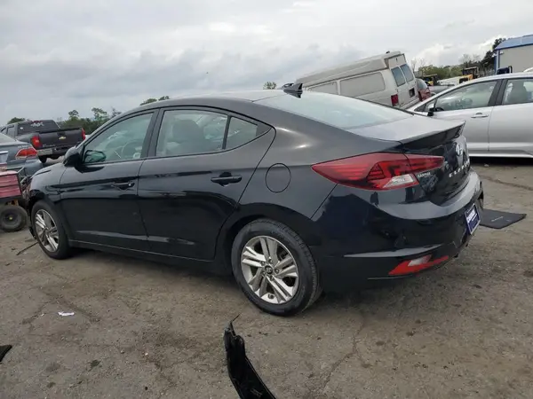 5NPD84LFXKH447555 2019 HYUNDAI ELANTRA - Image 2