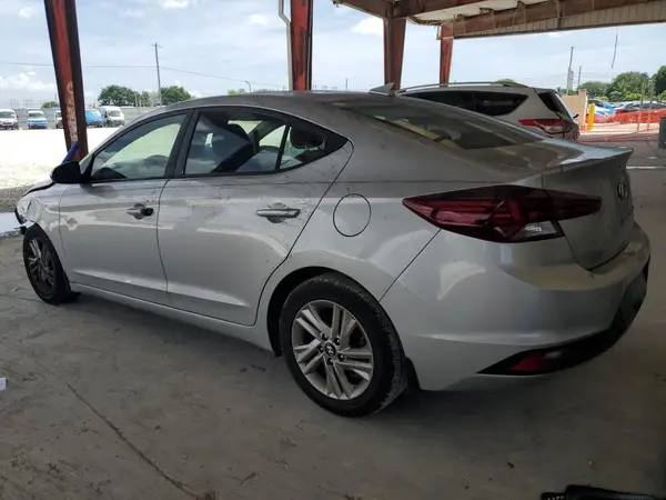 5NPD84LFXKH450522 2019 HYUNDAI ELANTRA - Image 2