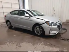 5NPD84LFXKH450584 2019 HYUNDAI ELANTRA