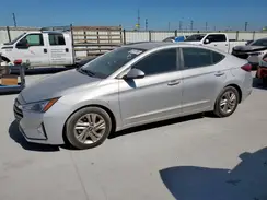 5NPD84LFXKH450844 2019 HYUNDAI ELANTRA