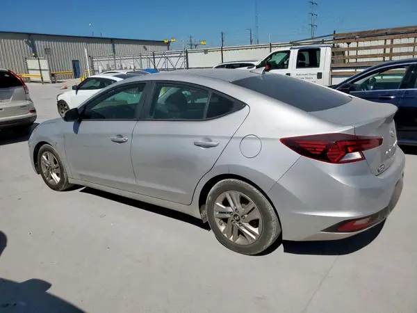 5NPD84LFXKH450844 2019 HYUNDAI ELANTRA - Image 2