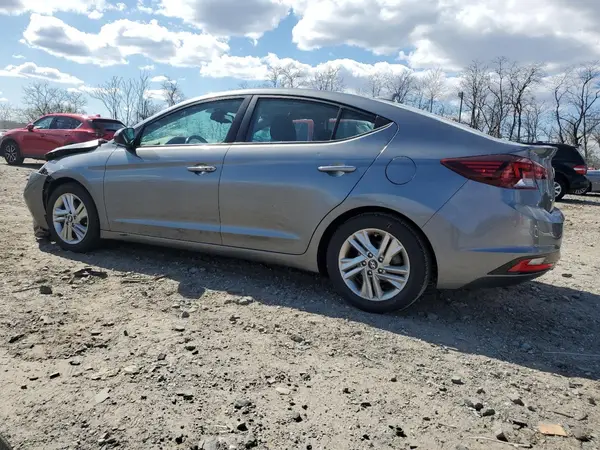 5NPD84LFXKH452657 2019 HYUNDAI ELANTRA - Image 2