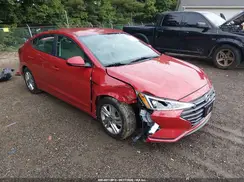 5NPD84LFXKH453808 2019 HYUNDAI ELANTRA