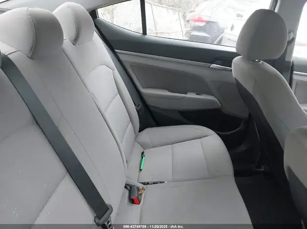 5NPD84LFXKH454408 2019 HYUNDAI ELANTRA - Image 8