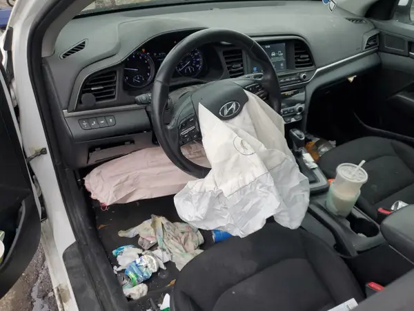 5NPD84LFXKH455915 2019 HYUNDAI ELANTRA - Image 8