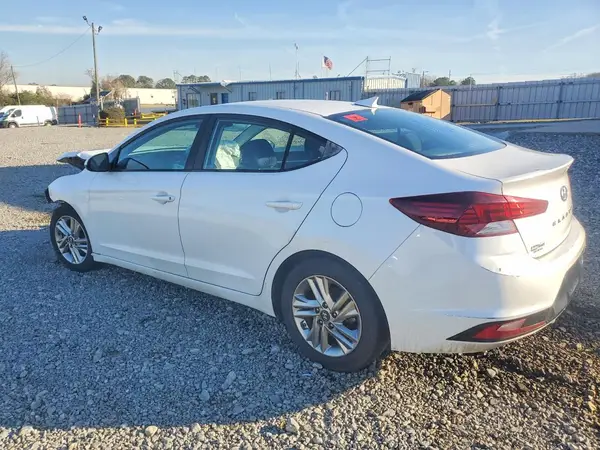5NPD84LFXKH457003 2019 HYUNDAI ELANTRA - Image 2