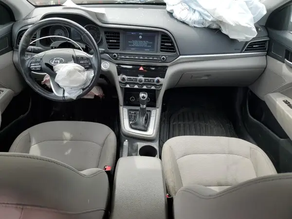 5NPD84LFXKH457065 2019 HYUNDAI ELANTRA - Image 8