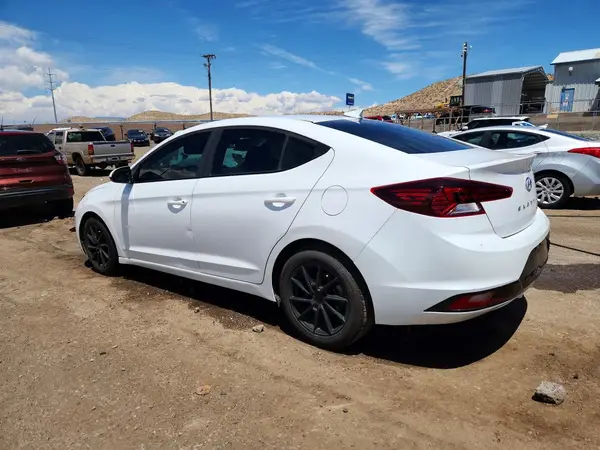 5NPD84LFXKH457485 2019 HYUNDAI ELANTRA - Image 2