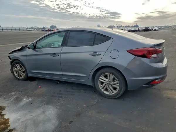 5NPD84LFXKH458426 2019 HYUNDAI ELANTRA - Image 2