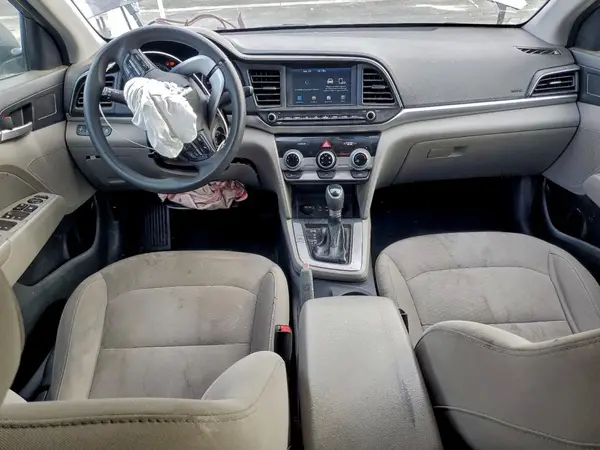 5NPD84LFXKH458426 2019 HYUNDAI ELANTRA - Image 8