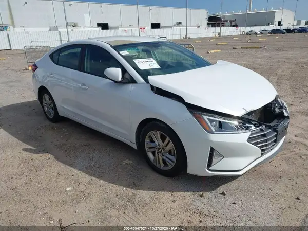 5NPD84LFXKH458488 2019 HYUNDAI ELANTRA - Image 1